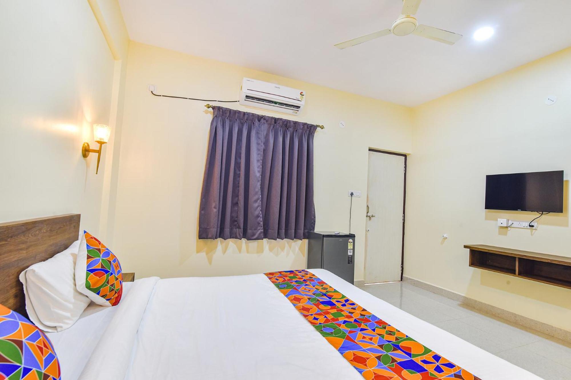 Fabhotel Baga Tulip - 500M From Baga Beach Extérieur photo